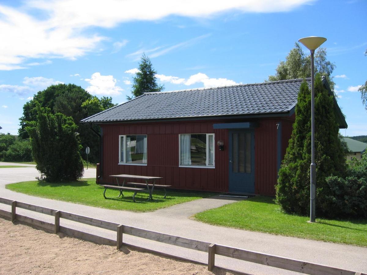 Villa Aetrans Stugby & Fritidsanlaeggning à Atran Extérieur photo