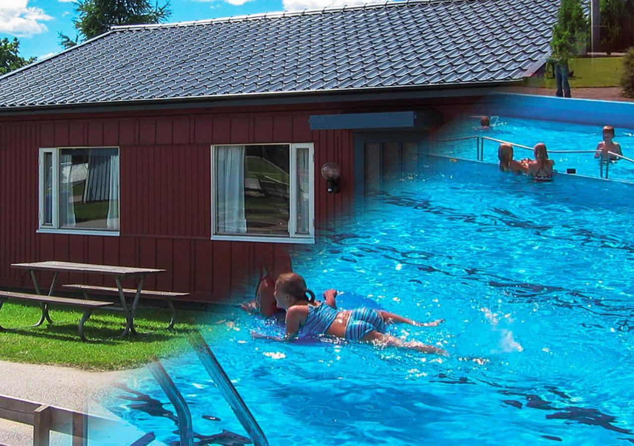 Villa Aetrans Stugby & Fritidsanlaeggning à Atran Extérieur photo